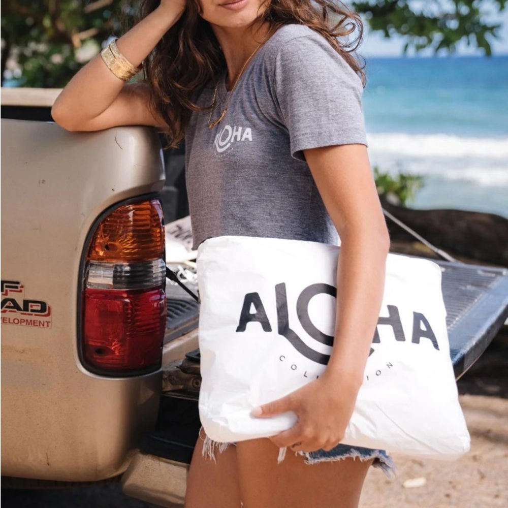 Aloha Collection Max Pouch - Picture 7 of 9
